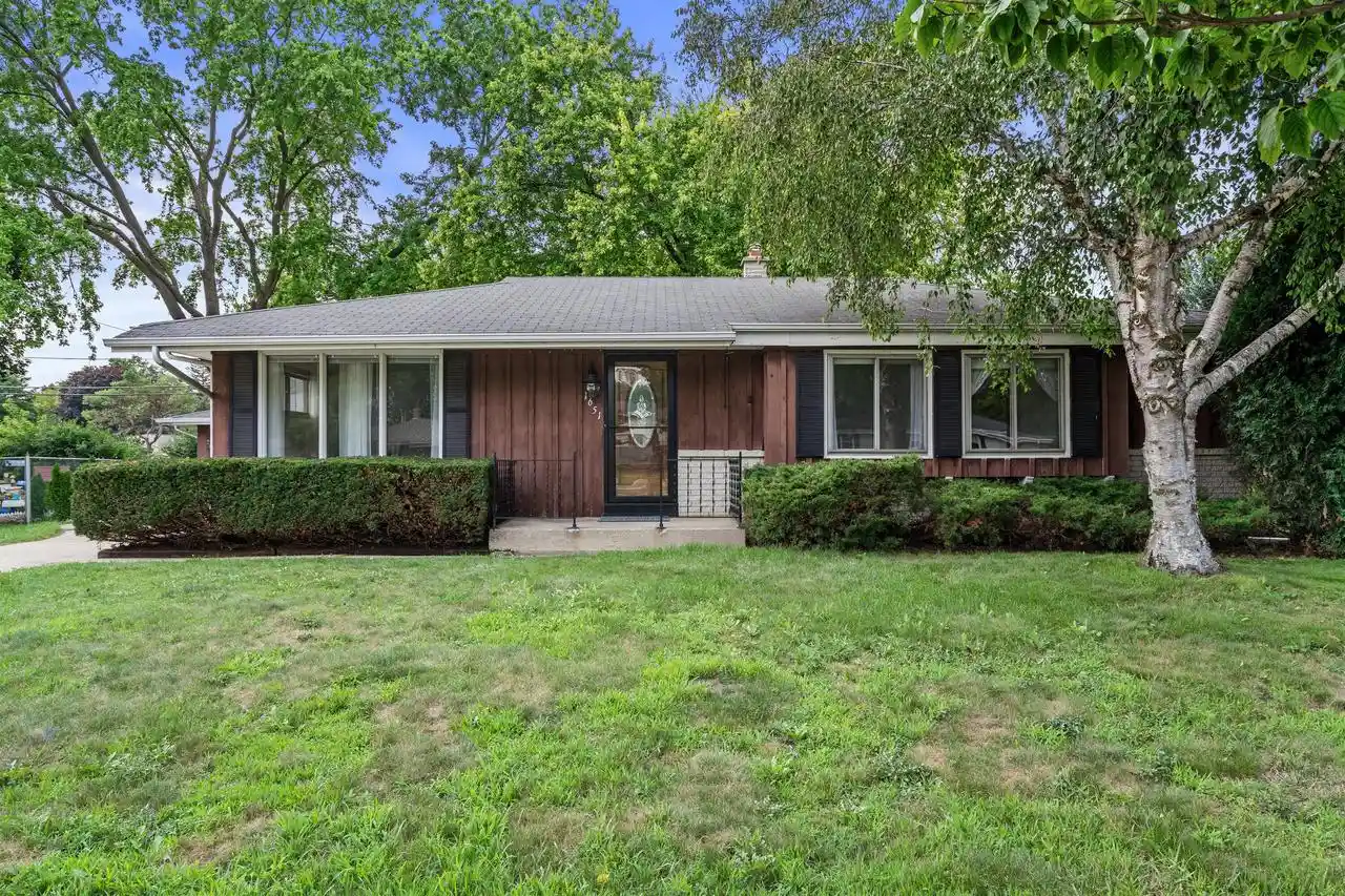 1st image of 1651 1st Avenue Avenue, Grafton, WI 53024 | MLS# 1975884