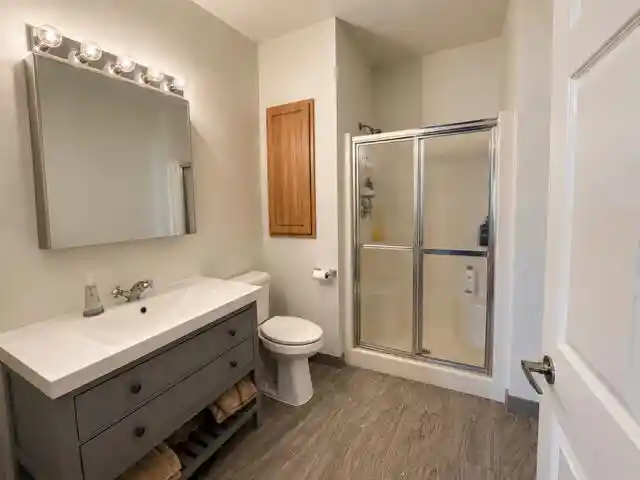 3rd image of 6739 Meadowlands Cir Cir, Pleasant Prairie, WI 53158