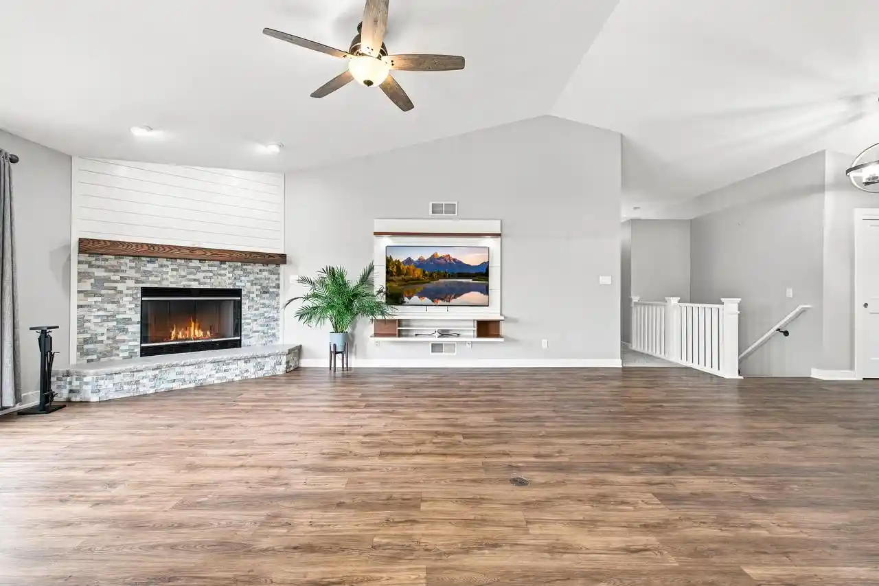 48th image of 4094 W Whispering Ridge Pass Pass, Franklin, WI 53132 | MLS# 1975913