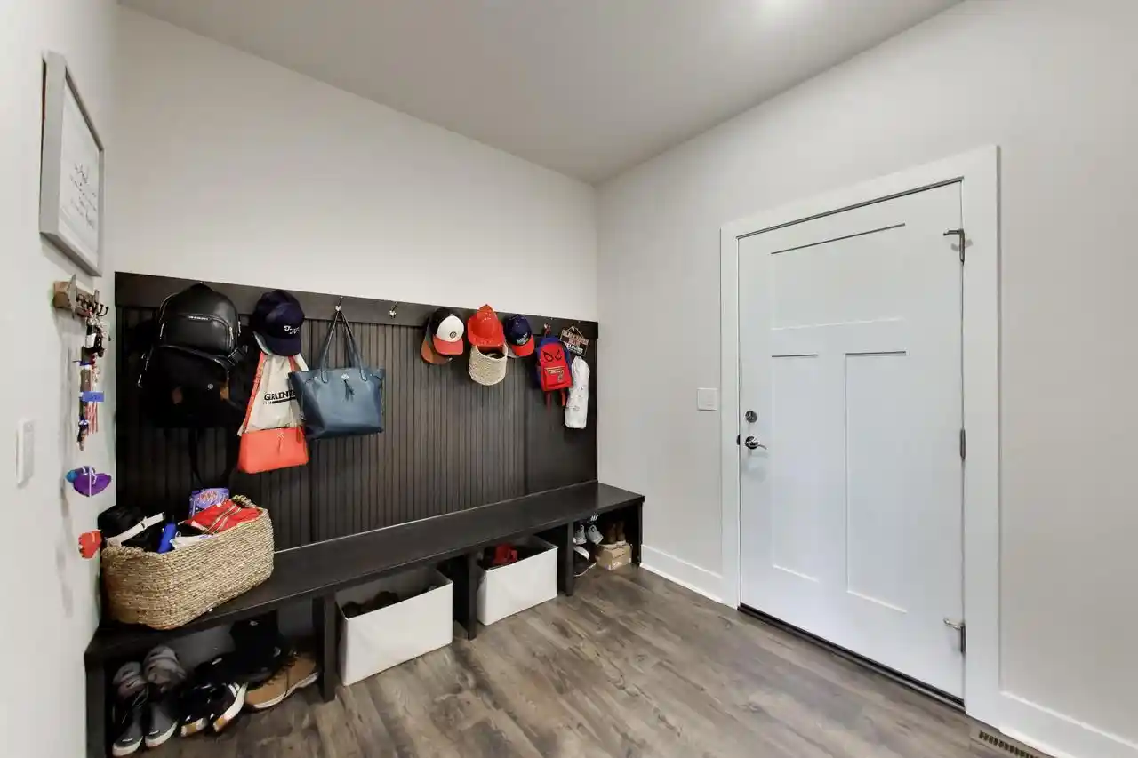 Photo 3 of Single family home for sale at 2011 47th Avenue Avenue, Kenosha, WI 53144 | MLS# 1975917 | Listing updated on 2026-08-20