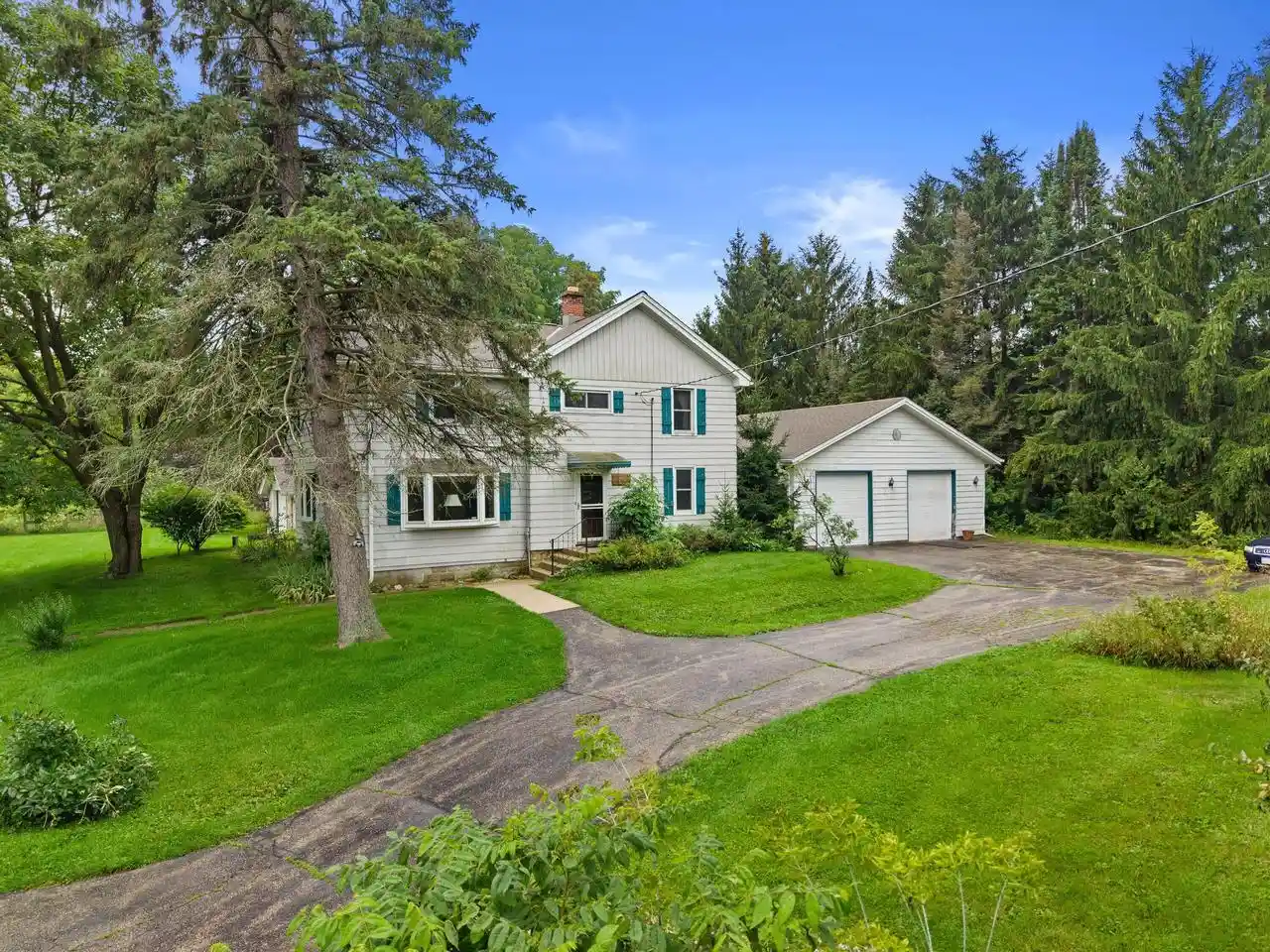 1st image of N120w20937 Freistadt Road Road, Germantown, WI 53022 | MLS# 1975935