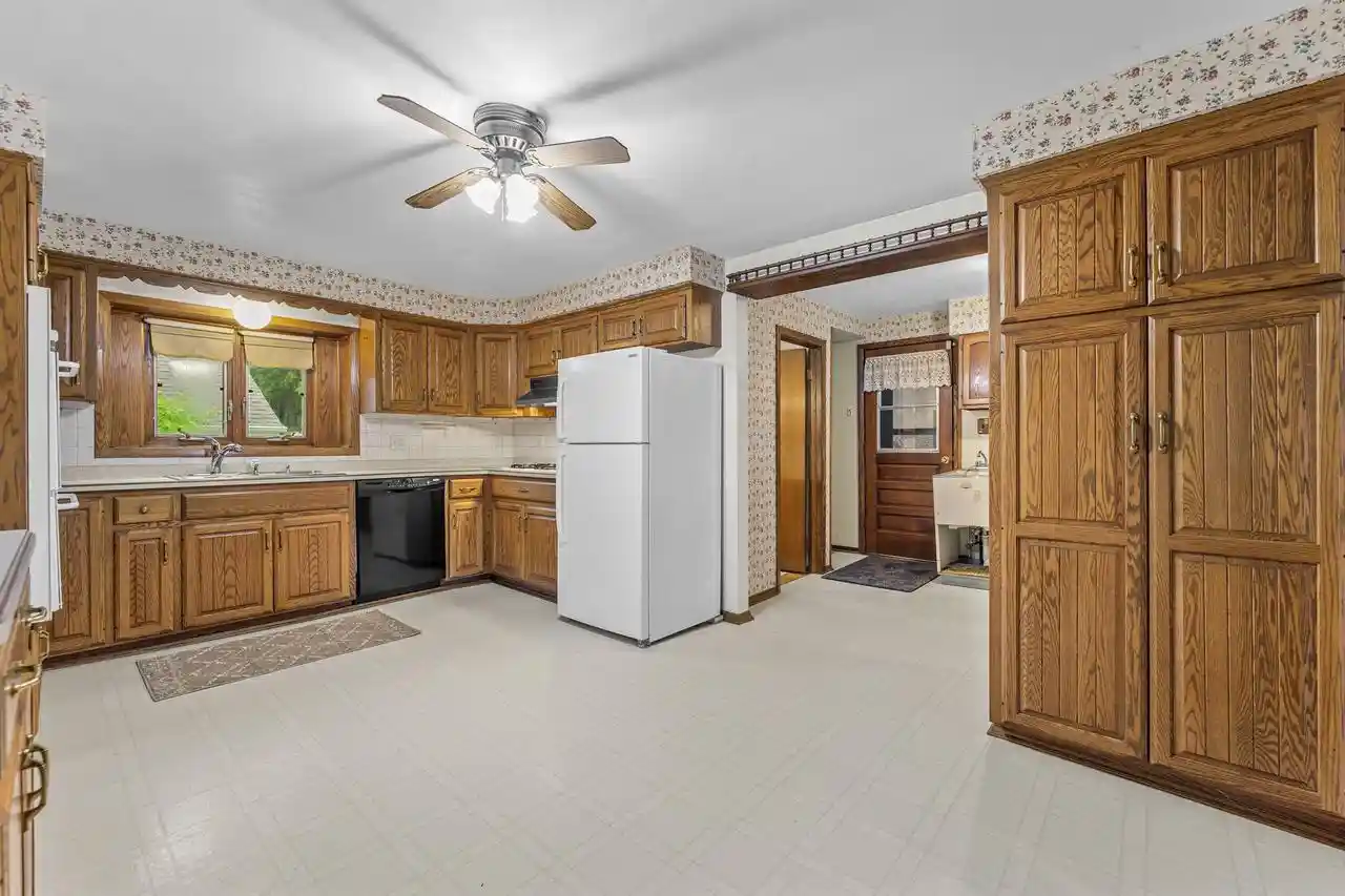 2nd image of N120w20937 Freistadt Road Road, Germantown, WI 53022 | MLS# 1975935