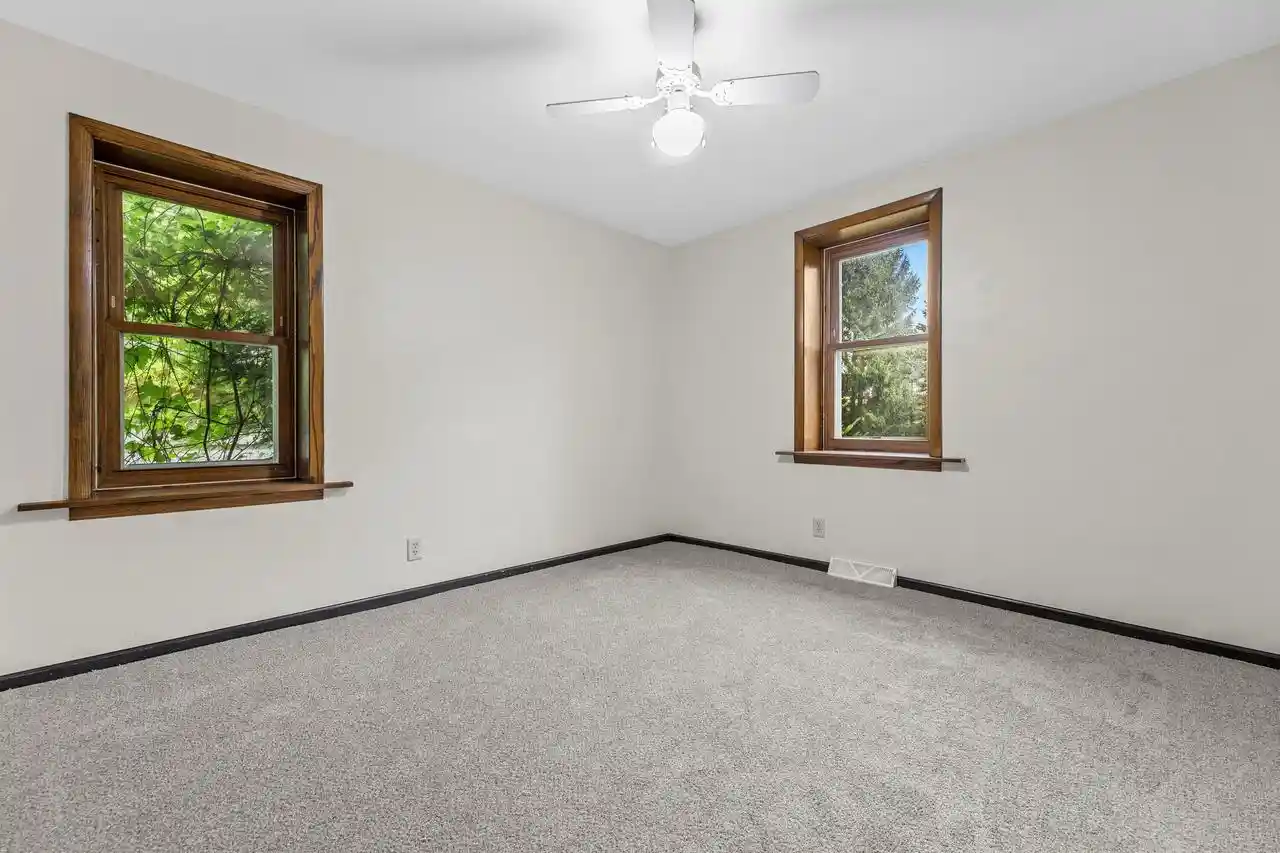 5th image of N120W20937 Freistadt Road Road, Germantown, WI 53022 | MLS# 1975935