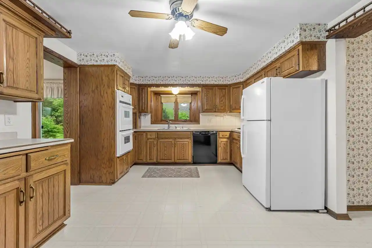 36th image of N120w20937 Freistadt Road Road, Germantown, WI 53022 | MLS# 1975935