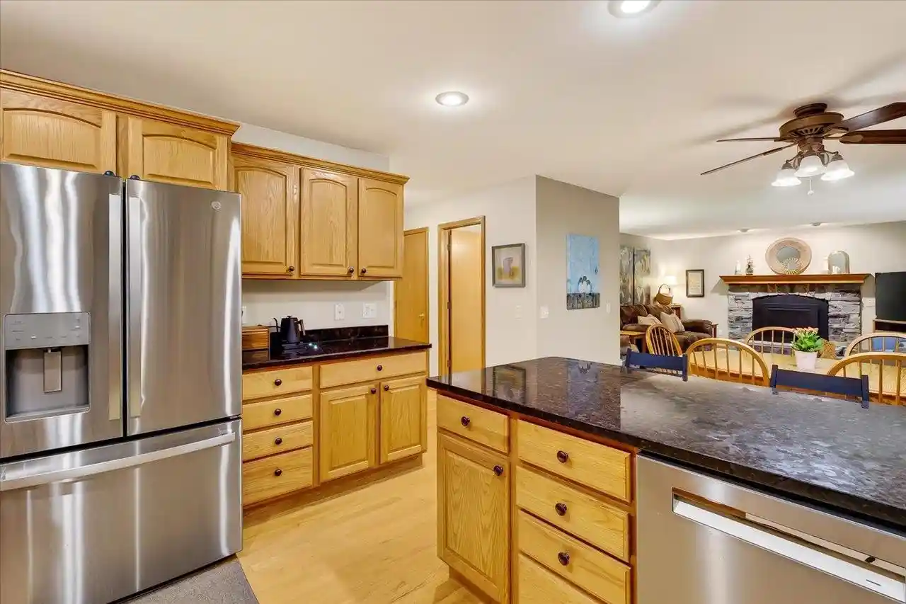 2nd image of 1901 Meadow Dr Dr, Stoughton, WI 53589 | MLS# 2030364