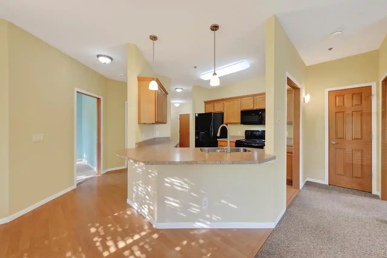 41st image of 2581 Smiths Crossing Crossing #101, Sun Prairie, WI 53590 | MLS# 2030371