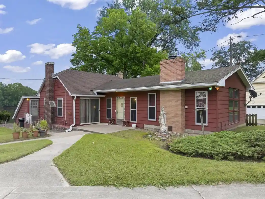 Photo 1 of Sale Pending at 25289 Swan Lane Lane, Winona, MN 55987 | MLS# 1975956 | Listing updated on 2026-08-21