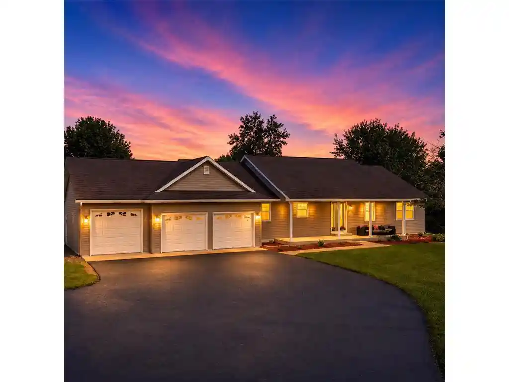 Photo 1 of Single family home for sale at 545 Kreuziger Road Road, Roberts, WI 54023 | MLS# 7126691 | Listing updated on 2026-08-19