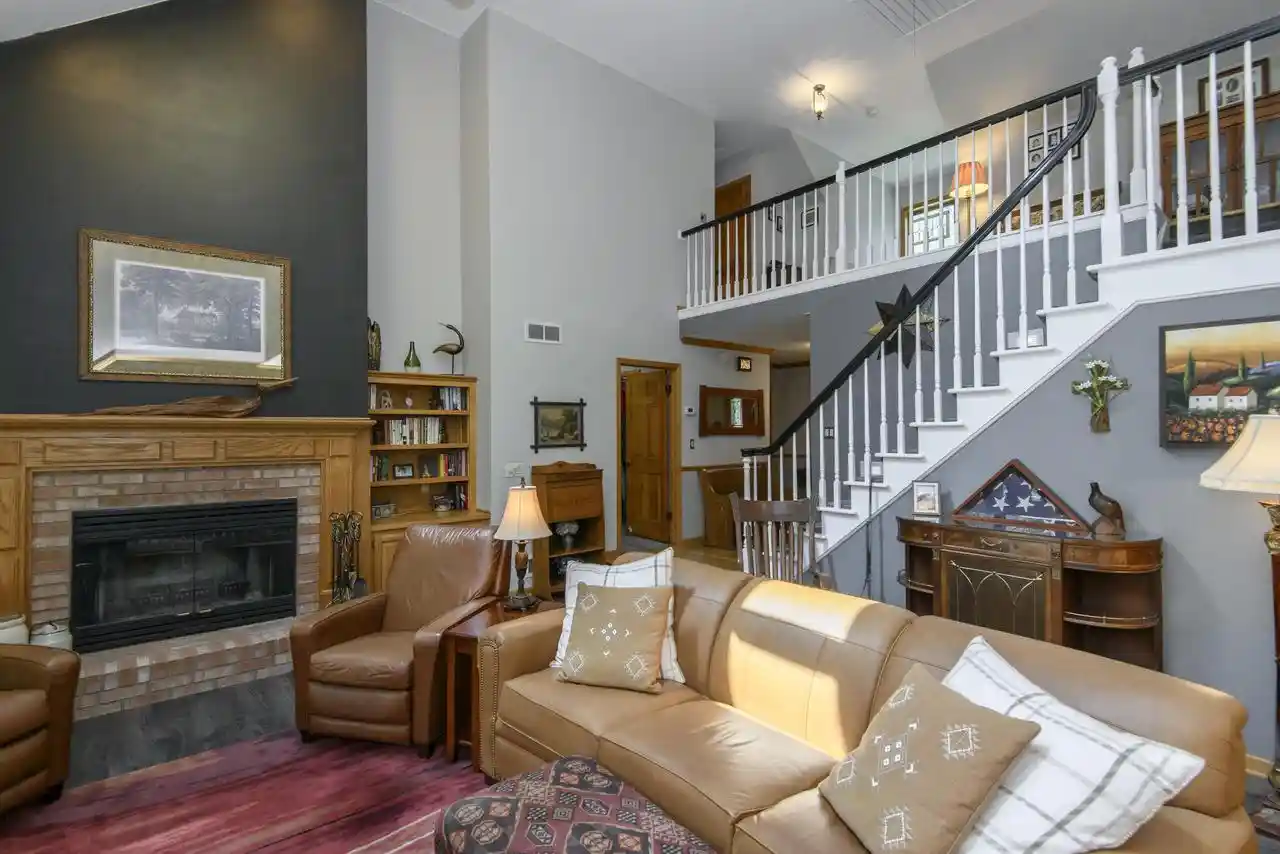 71st image of 643 Cardiff Dr Dr, Hartland, WI 53029 | MLS# 1975978