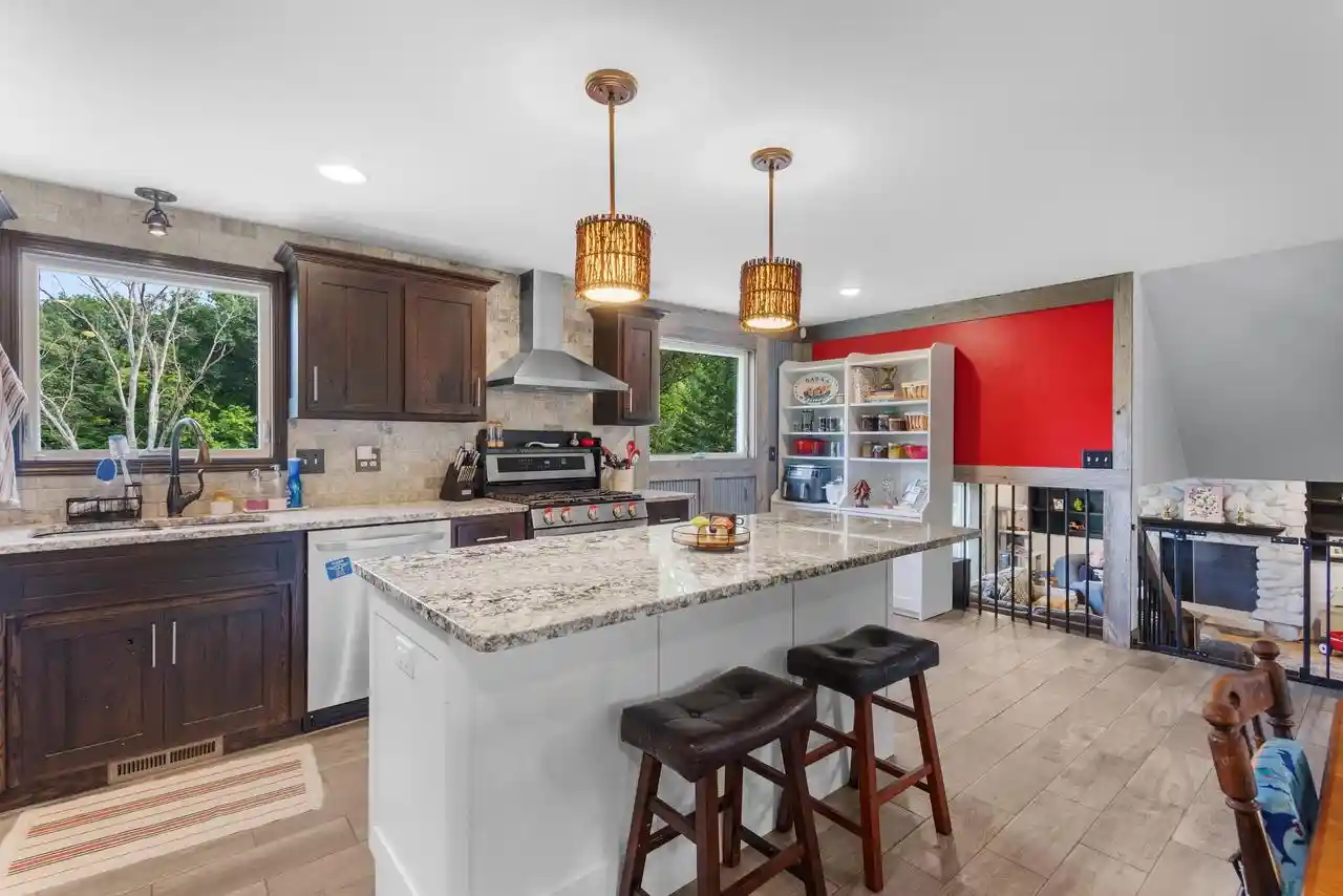 5th image of 1218 Plateau Heights Road Road, Green Bay, WI 54313 | MLS# 50330934
