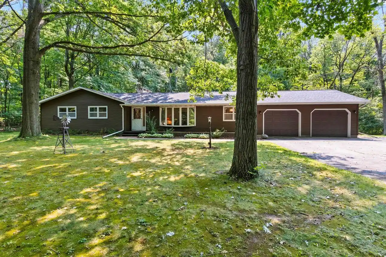 1st image of 4390 Deprey Road Road, Abrams, WI 54101 | MLS# 50330927