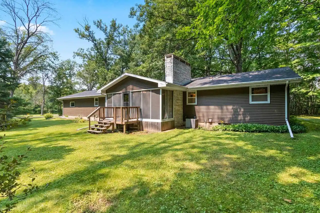 Photo 3 of Single family home for sale at 4390 Deprey Road Road, Abrams, WI 54101 | MLS# 50330927 | Listing updated on 2026-09-25