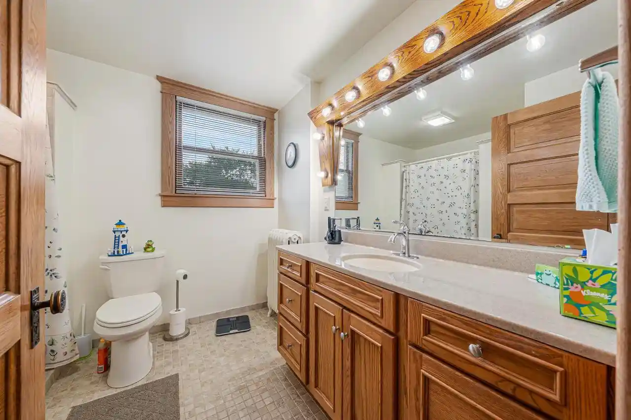 3rd image of 204 N 3Rd Street Street, Winneconne, WI 54986 | MLS# 50330929