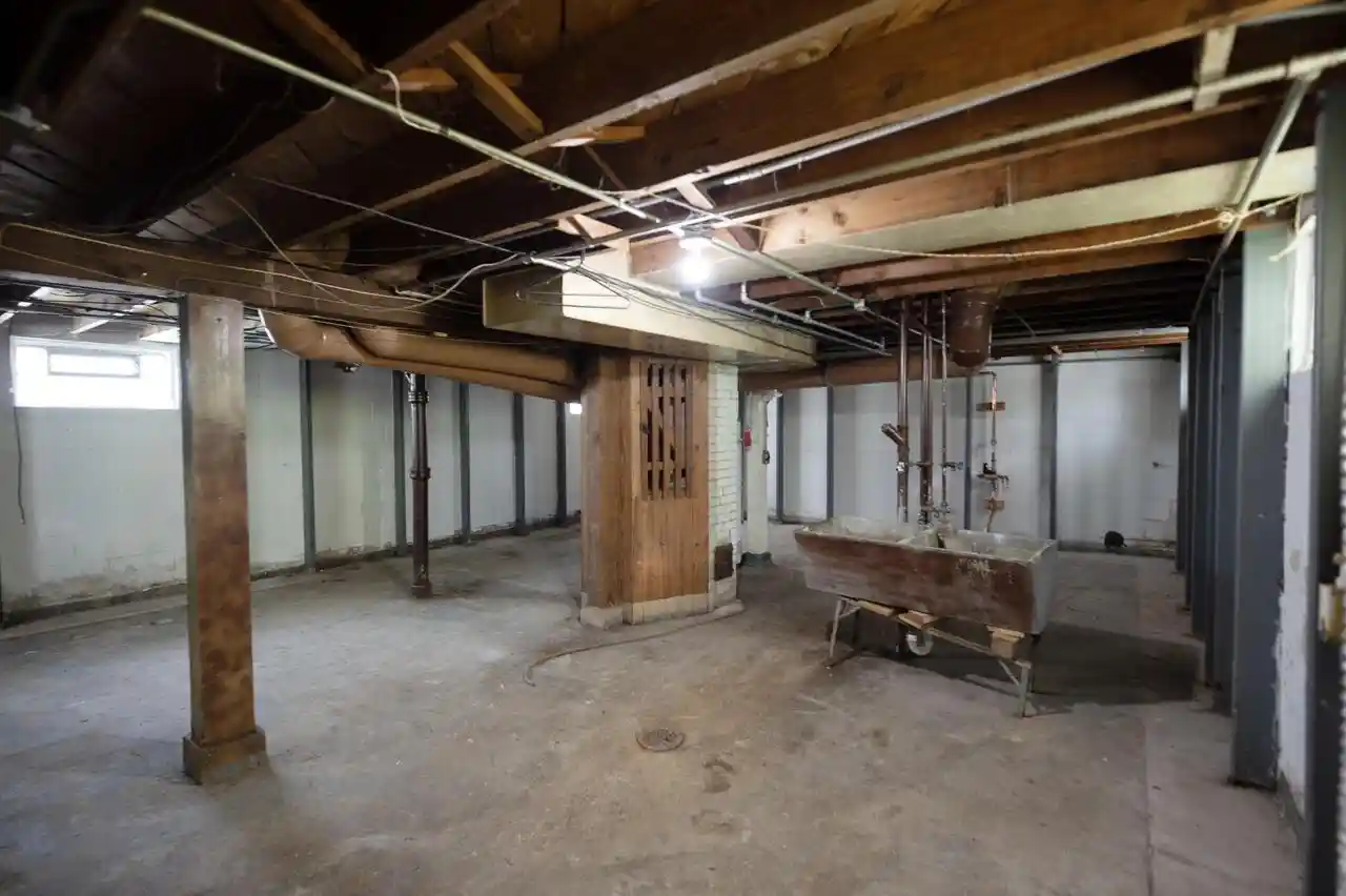 2nd image of 4441 N 36th Street Street, Milwaukee, WI 53209 | MLS# 1975990