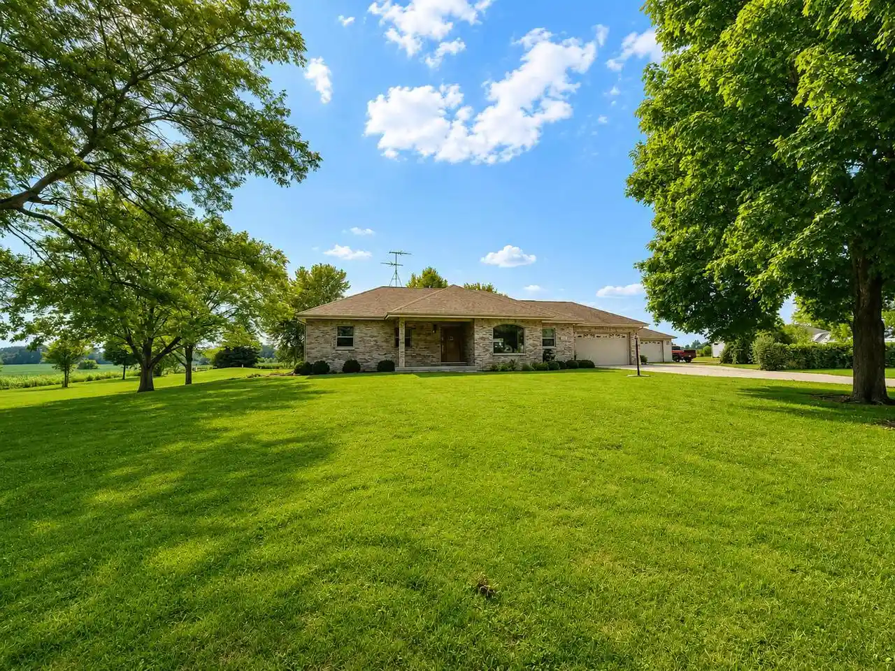Photo 3 of Single family home for sale at 3130 88th Avenue Avenue, Kenosha, WI 53144 | MLS# 1975989 | Listing updated on 2026-09-01