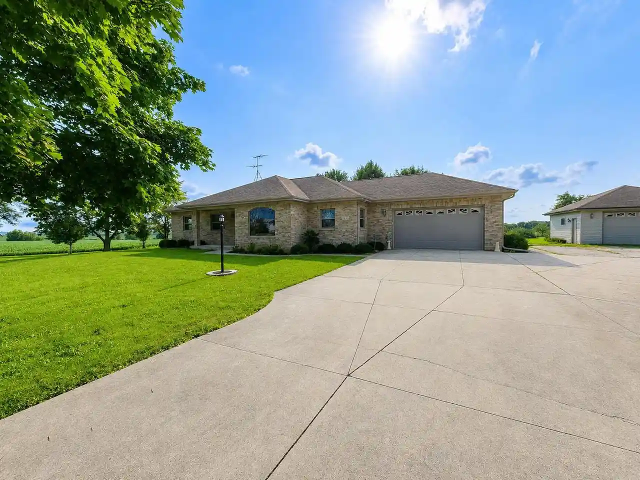 Photo 3 of Single family home for sale at 3130 88Th Avenue Avenue, Kenosha, WI 53144 | MLS# 1975989 | Listing updated on 2026-09-01