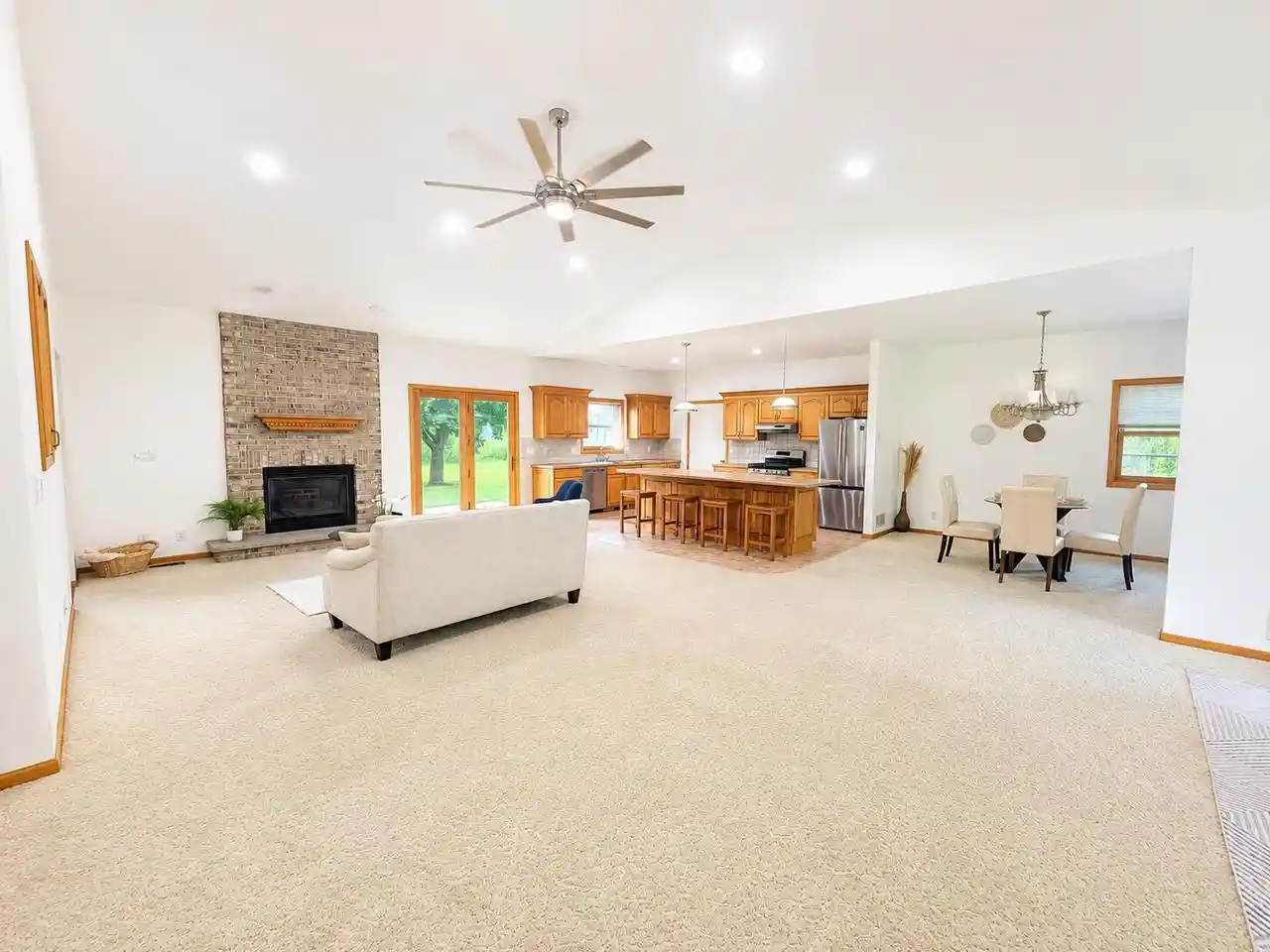 Photo 4 of Single family home for sale at 3130 88Th Avenue Avenue, Kenosha, WI 53144 | MLS# 1975989 | Listing updated on 2026-09-01
