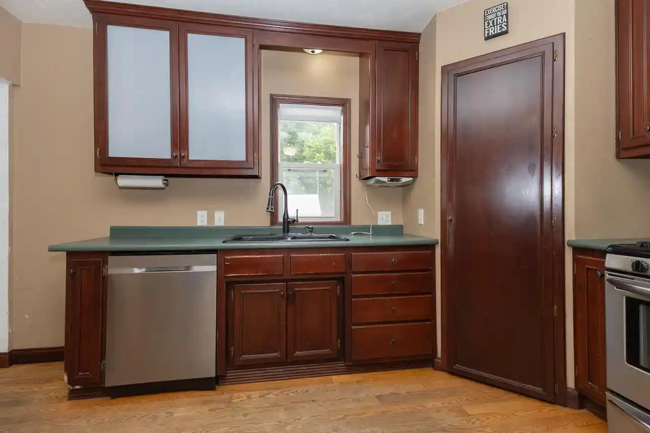 2nd image of 1585 Cold Spring Road Road, Neenah, WI 54956 | MLS# 50330937