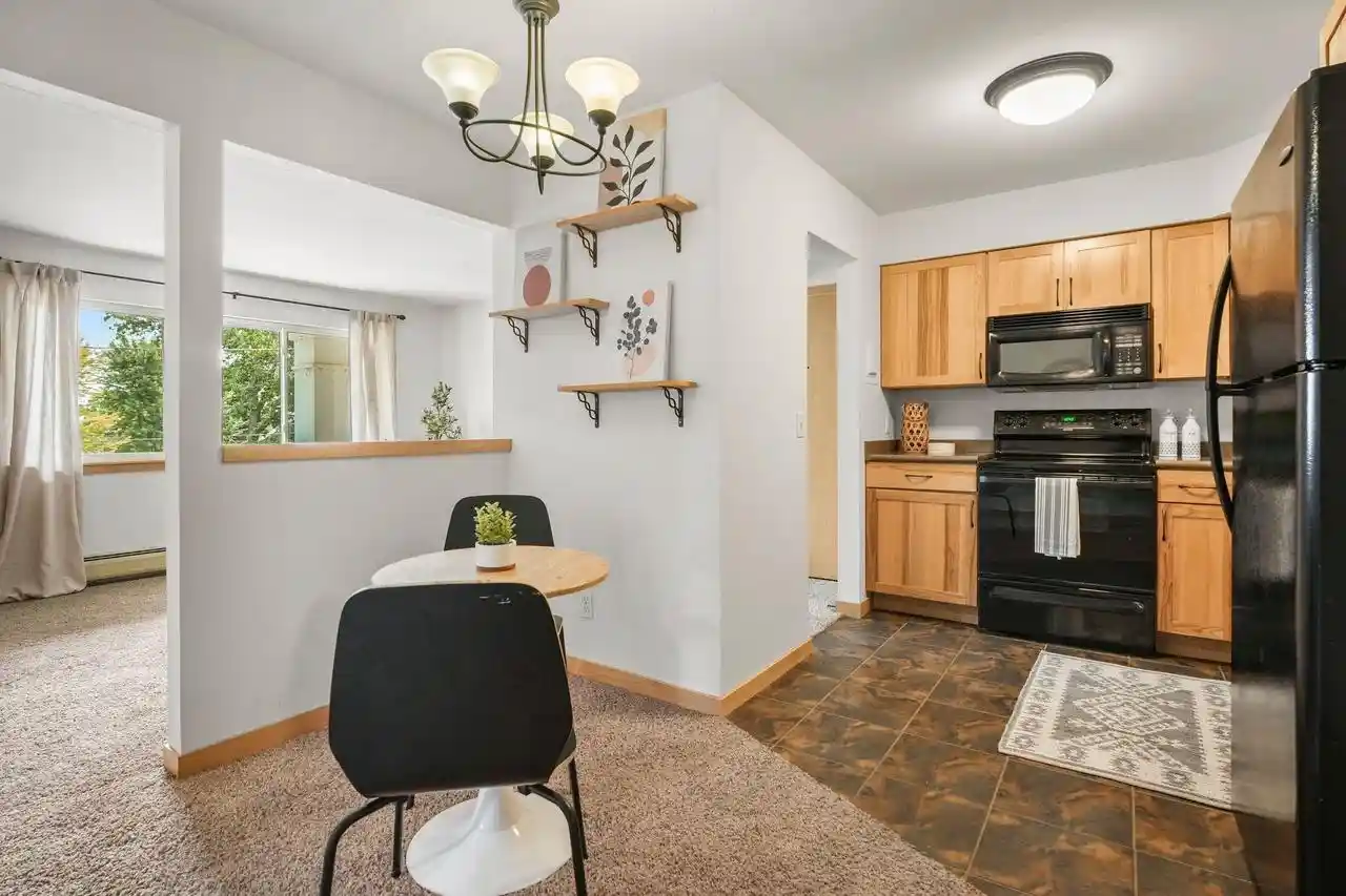 1st image of 1014 Spaight Street Street #5, Madison, WI 53703 | MLS# 2030386
