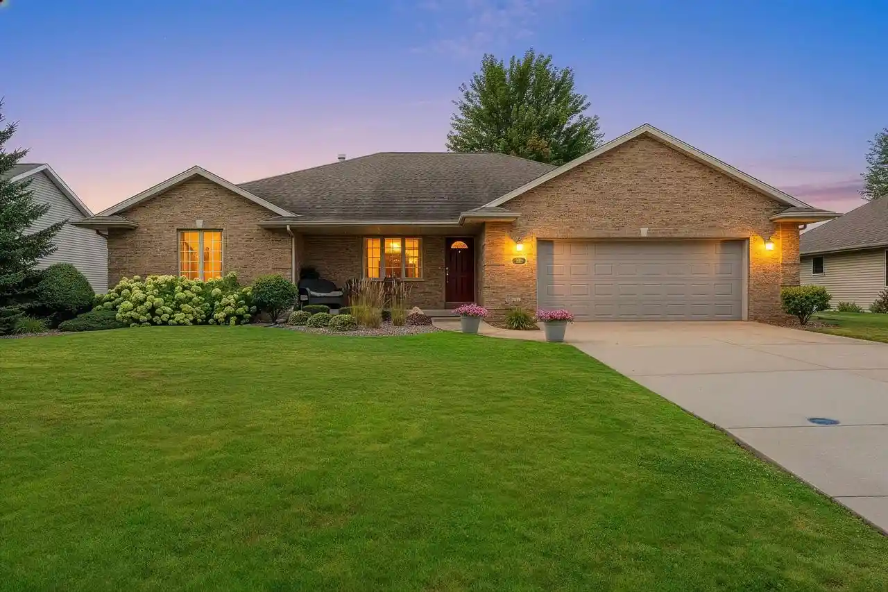 Photo 1 of Sale Pending at 3162 Essen Road Road, Green Bay, WI 54311 | MLS# 50330939 | Listing updated on 2026-09-18
