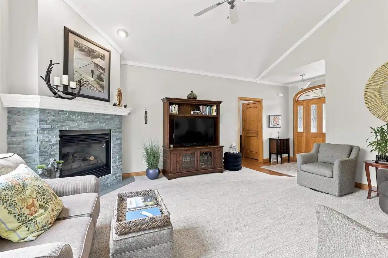 2nd image of 4704 Timber, Appleton, WI 54913 | MLS# 50330930