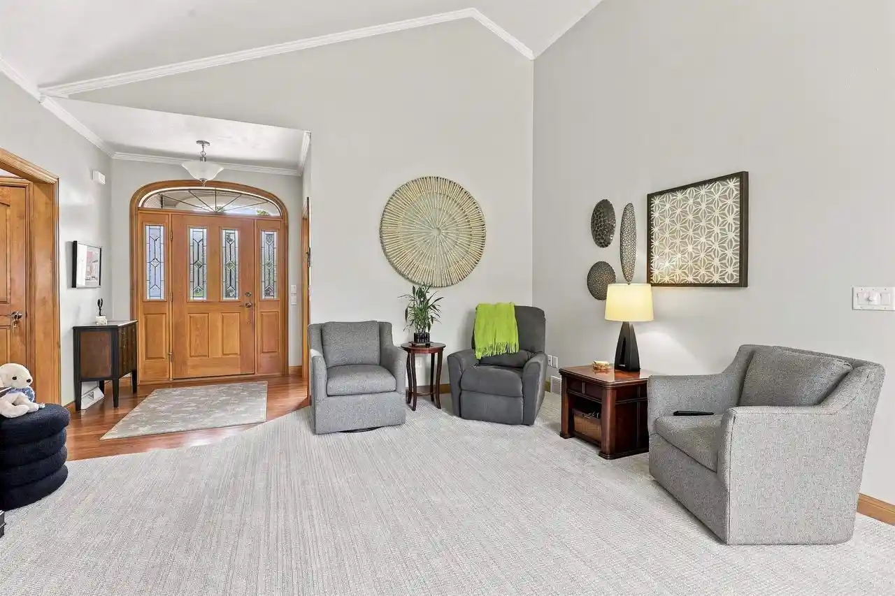 Photo 3 of Condo for sale at 4704 Timber, Appleton, WI 54913 | MLS# 50330930 | Listing updated on 2026-08-17