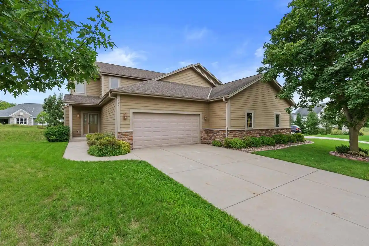 Photo 1 of Condo for sale at 407 Century Oak Dr Dr, Waukesha, WI 53188 | MLS# 1976000 | Listing updated on 2026-09-25