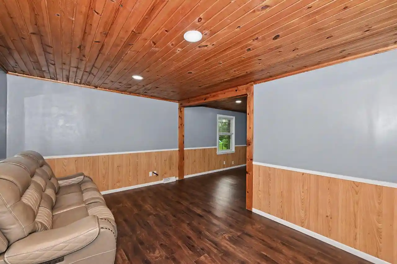 38th image of 10126 S Judith Pl Pl, Oak Creek, WI 53154 | MLS# 1975999