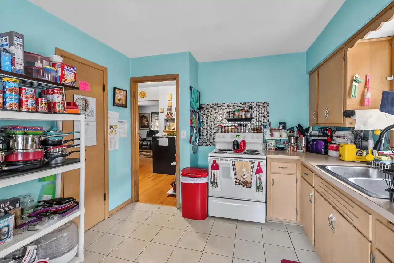 4th image of 2180 S 81St Street Street, Milwaukee, WI 53219 | MLS# 1976007