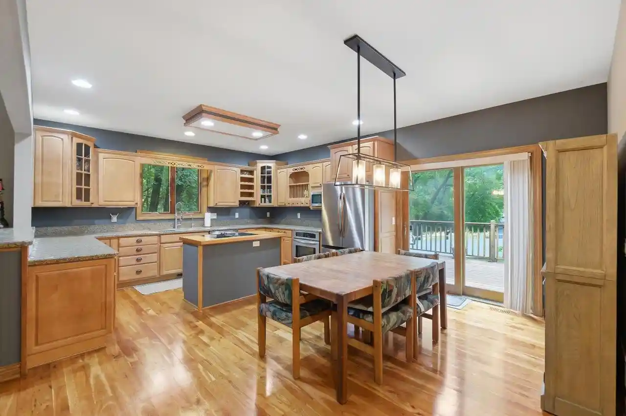 3rd image of 81 Indian Trail Trail, Edgerton, WI 53534 | MLS# 2030391
