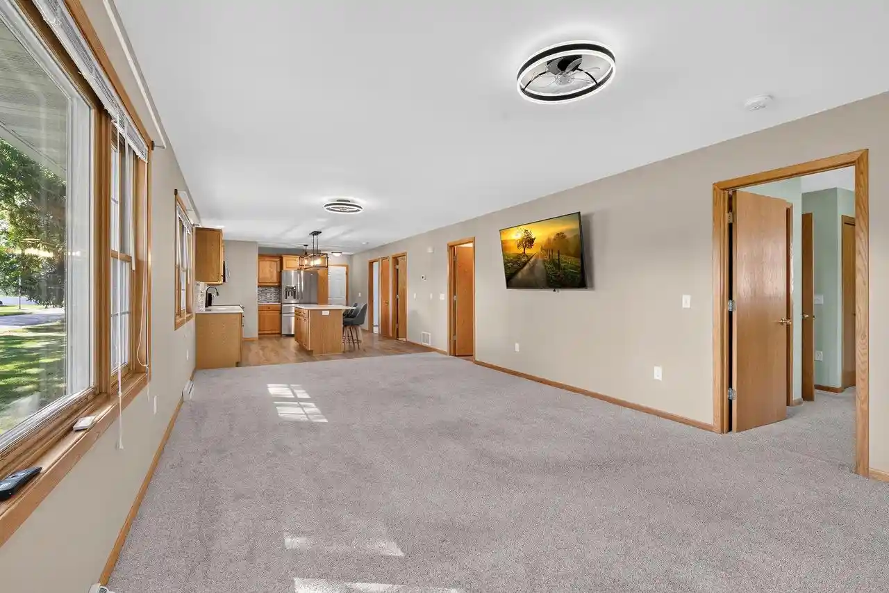 Photo 4 of Single family home for sale at 662 11th Street, Baraboo, WI 53913 | MLS# 2030392 | Listing updated on 2026-09-09