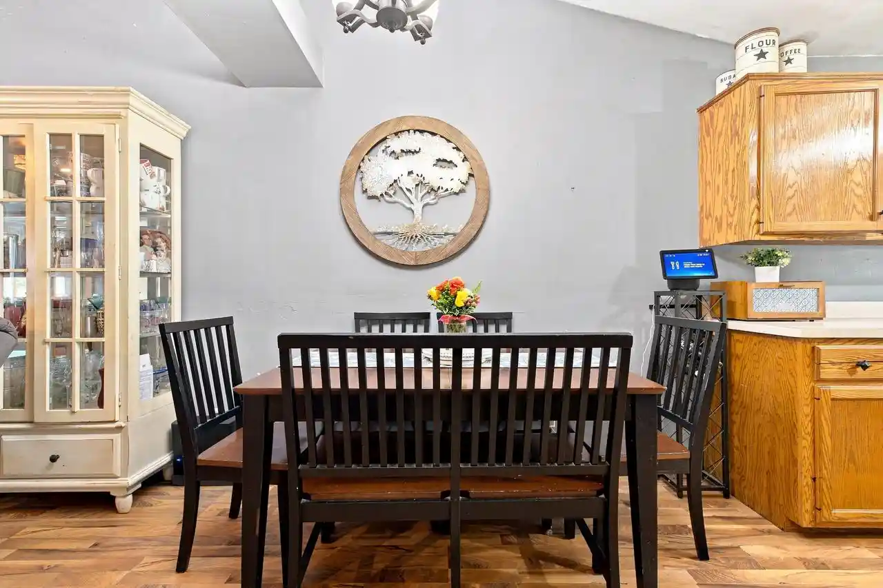 2nd image of W199n11283 Rosewood Court Court, Germantown, WI 53022 | MLS# 1976011