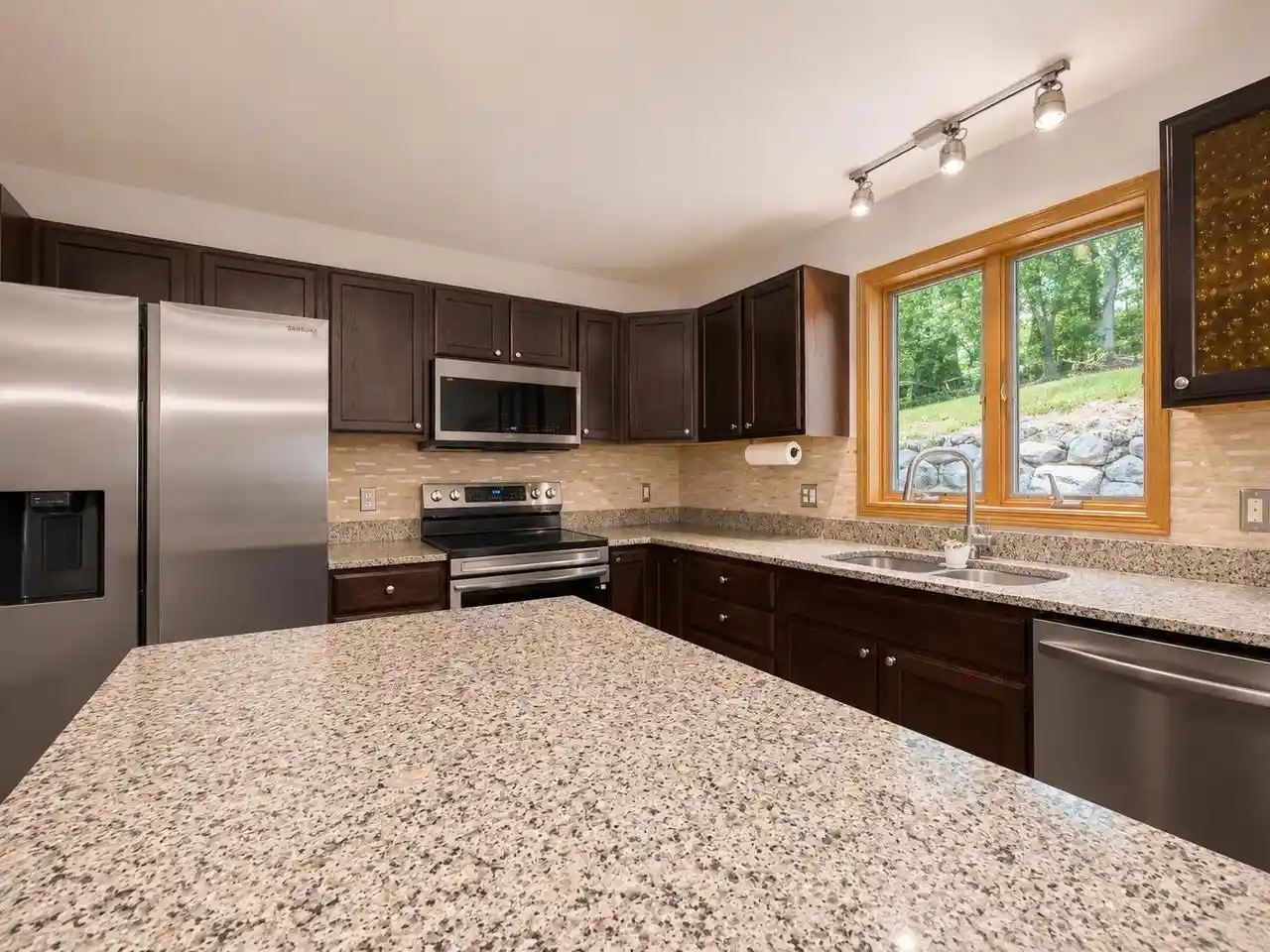 Photo 3 of Single family home for sale at 213 Yarrow Hill Dr Dr, Cottage Grove, WI 53527 | MLS# 2030398 | Listing updated on 2026-09-15