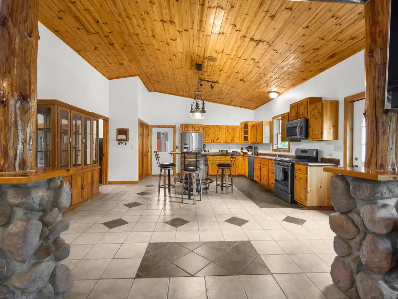 3rd image of W9272 Ok Lane Lane, Wausaukee, WI 54177 | MLS# 50330960