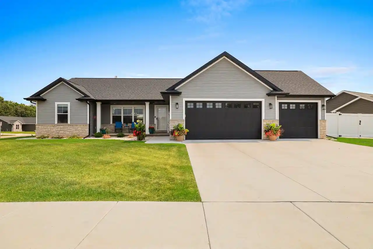 1st image of 2529 Meyer Way Way, De Pere, WI 54115 | MLS# 50330961