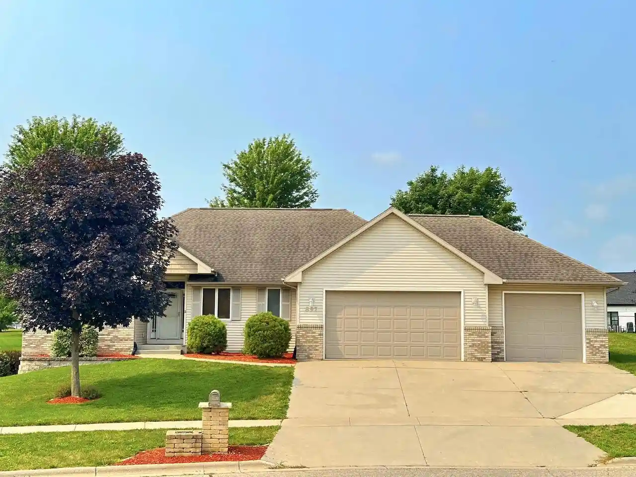 1st image of 897 Tower Hill Dr Dr, Milton, WI 53563 | MLS# 2030418