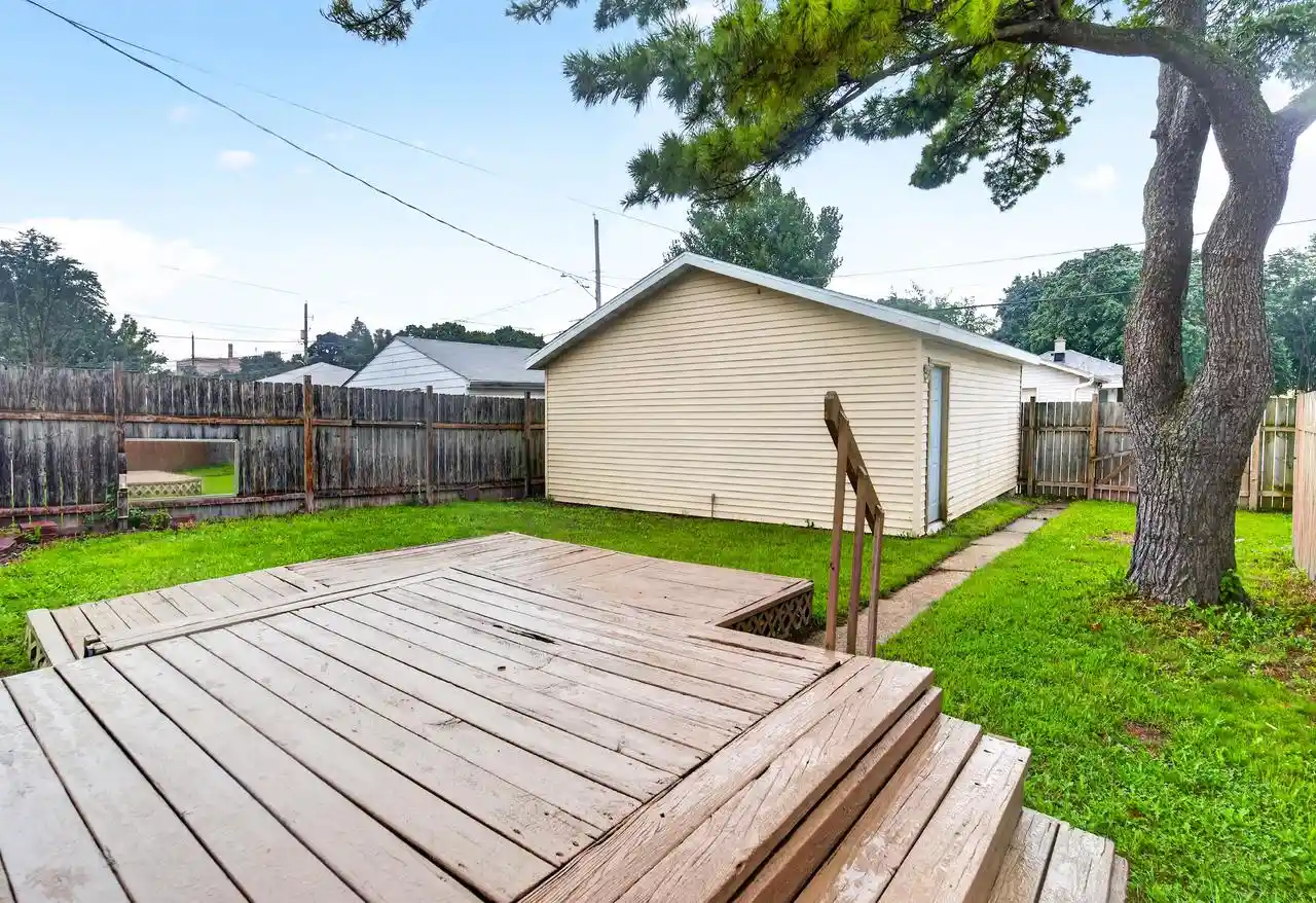Photo 3 of Single family home for sale at 3822 S 19 Street Street, Milwaukee, WI 53221 | MLS# 1976035 | Listing updated on 2026-08-20