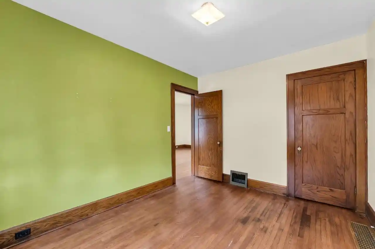 Photo 3 of Single family home for sale at 704 Belmont Avenue Avenue, Racine, WI 53405 | MLS# 1976027 | Listing updated on 2026-09-20