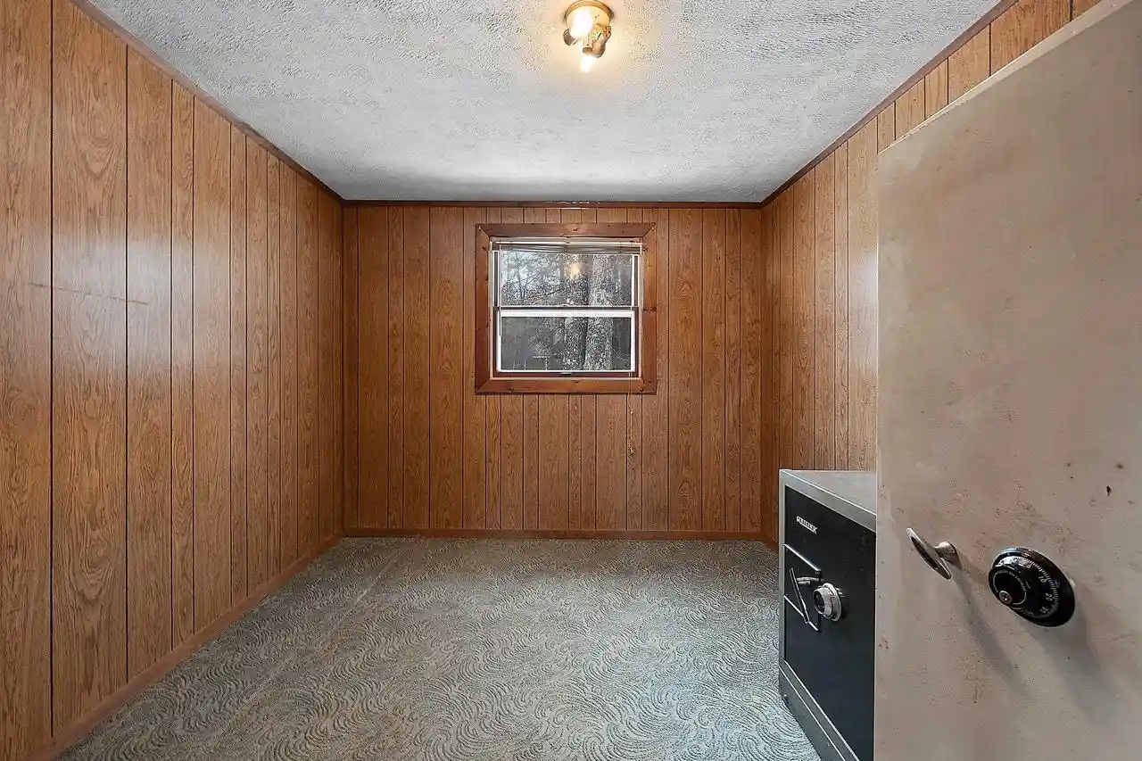 Photo 4 of Single family home for sale at 17294 S Thielke Road Road, Lakewood, WI 54138 | MLS# 50330952 | Listing updated on 2026-09-21
