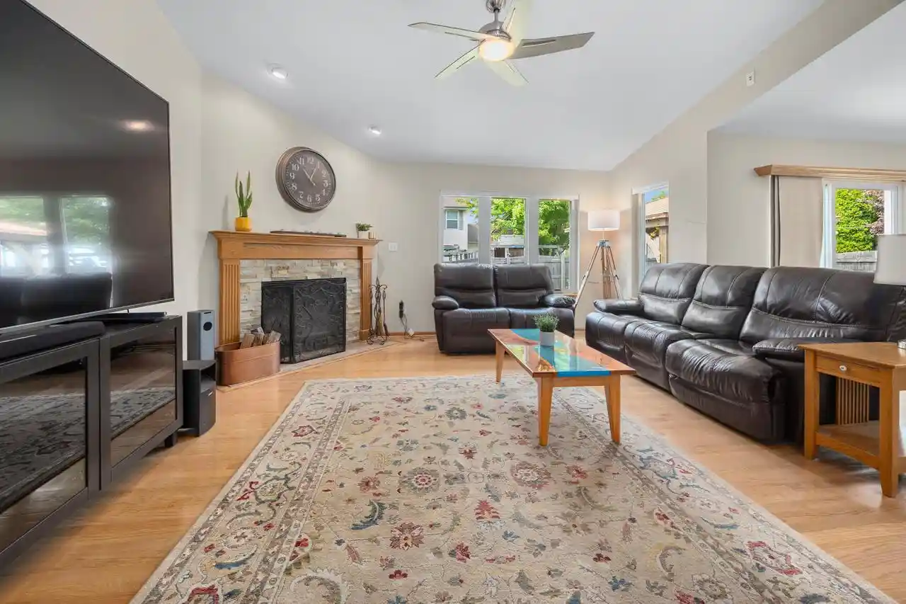 3rd image of 9407 S 33Rd Street Street, Franklin, WI 53132 | MLS# 1976030