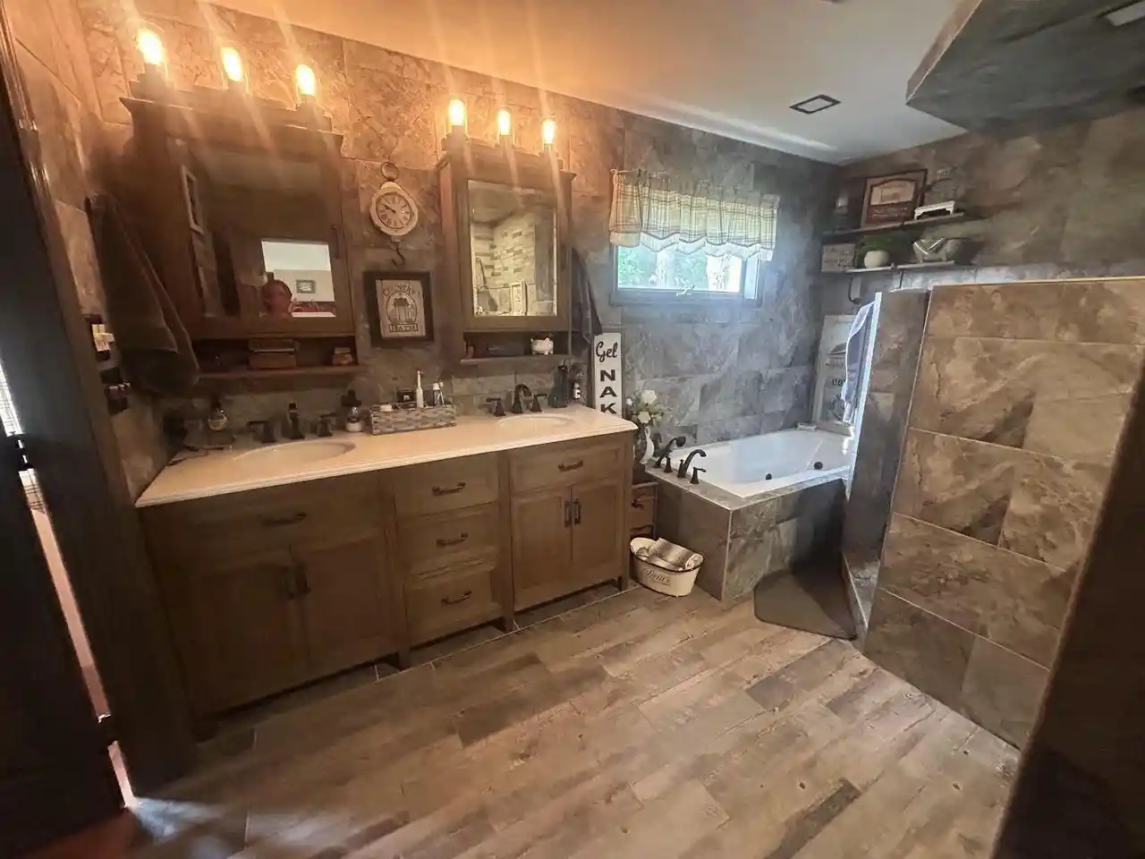 5th image of 1266 Clairville Road Road, Oshkosh, WI 54904 | MLS# 50330957