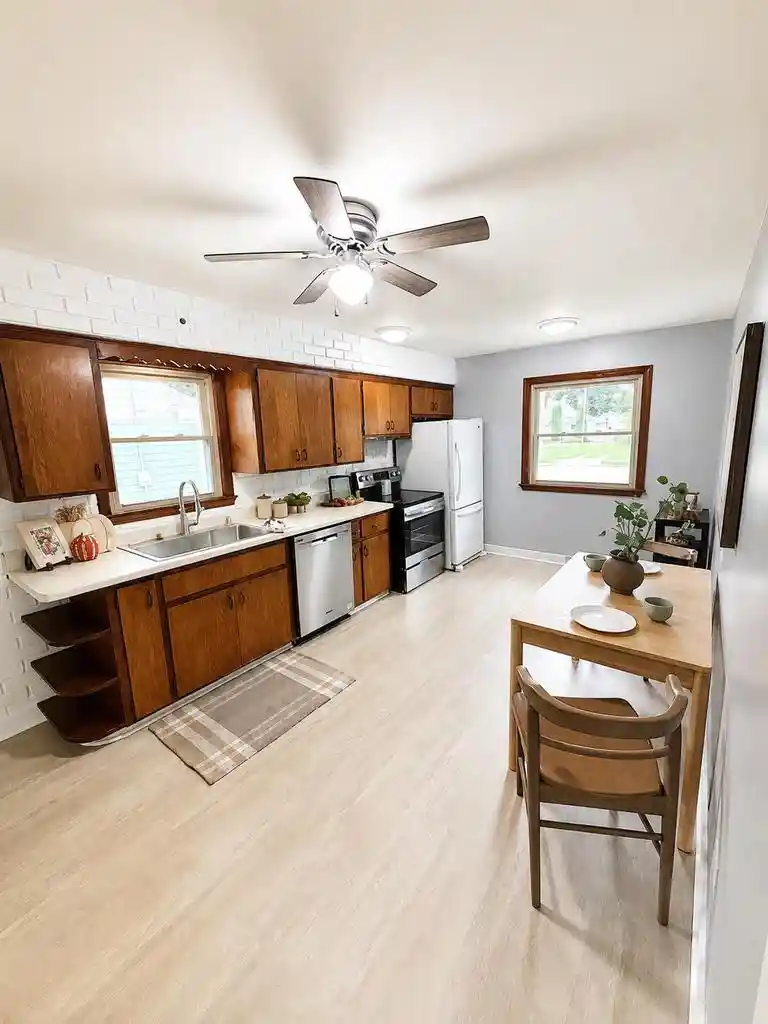 33rd image of 2722 E Denton Avenue Avenue, Saint Francis, WI 53235 | MLS# 1976037