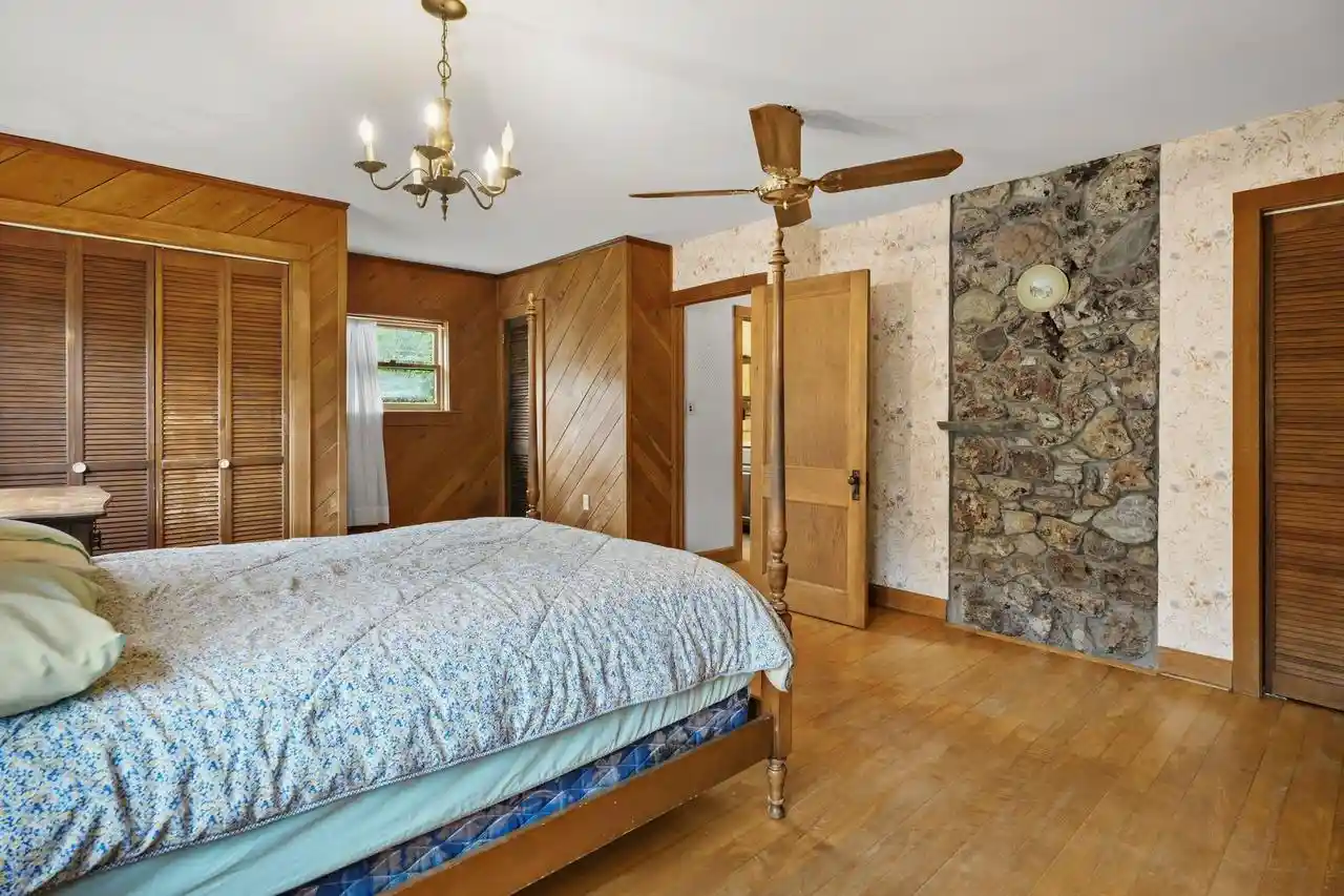 4th image of 18194 Doyle Road Road, Blue River, WI 53518 | MLS# 2030429