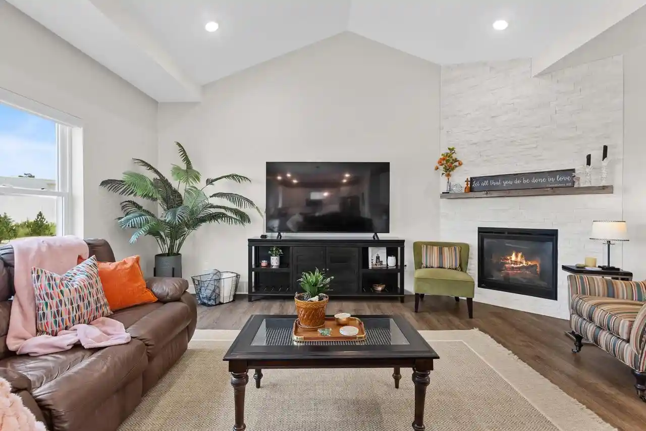 Photo 3 of Single family home for sale at 2971 S Weiler Road Road, Kaukauna, WI 54130 | MLS# 50330973 | Listing updated on 2026-09-02