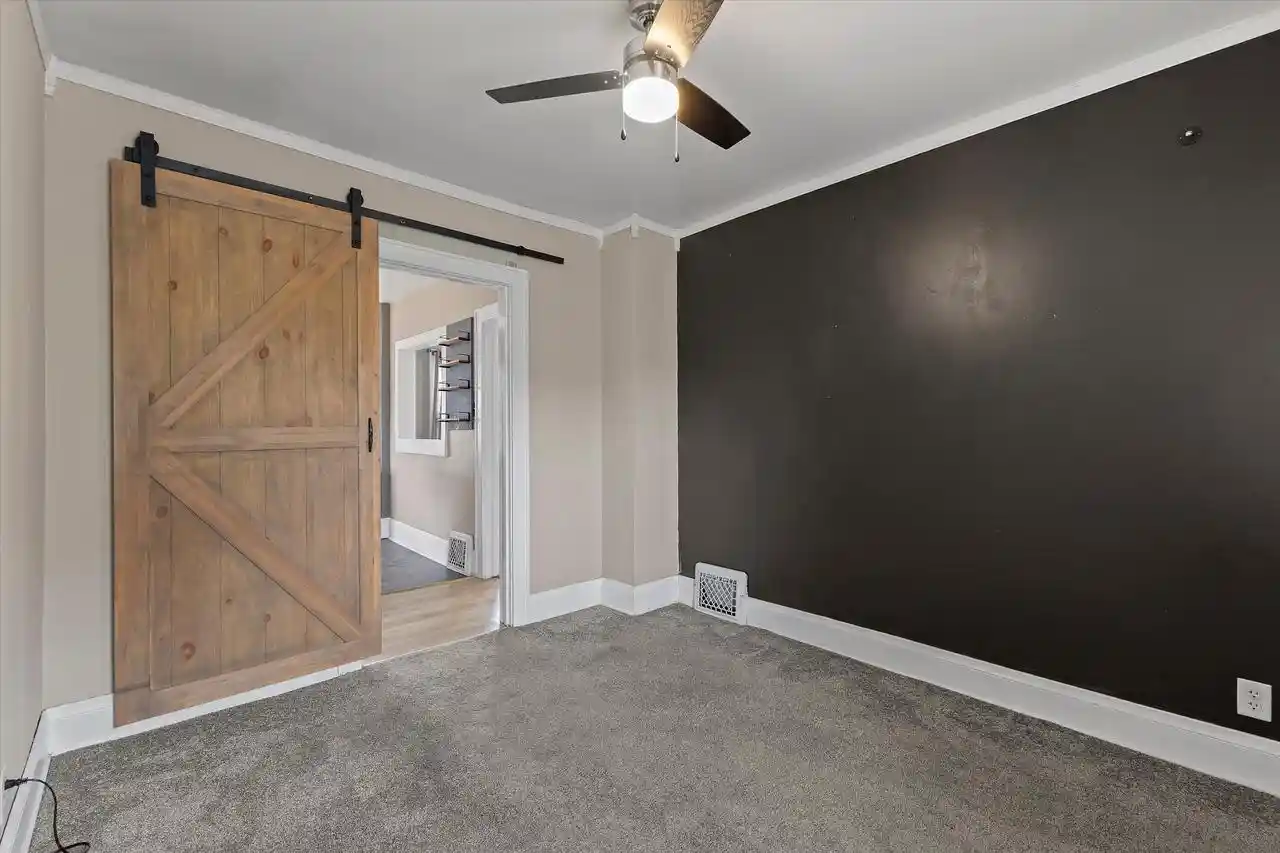 3rd image of 7519 10Th Avenue Avenue, Kenosha, WI 53143 | MLS# 1976044