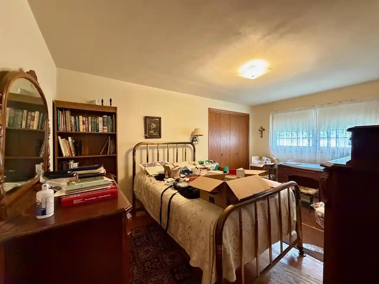 2nd image of 970 Evans Street Street, Neenah, WI 54956 | MLS# 50330975