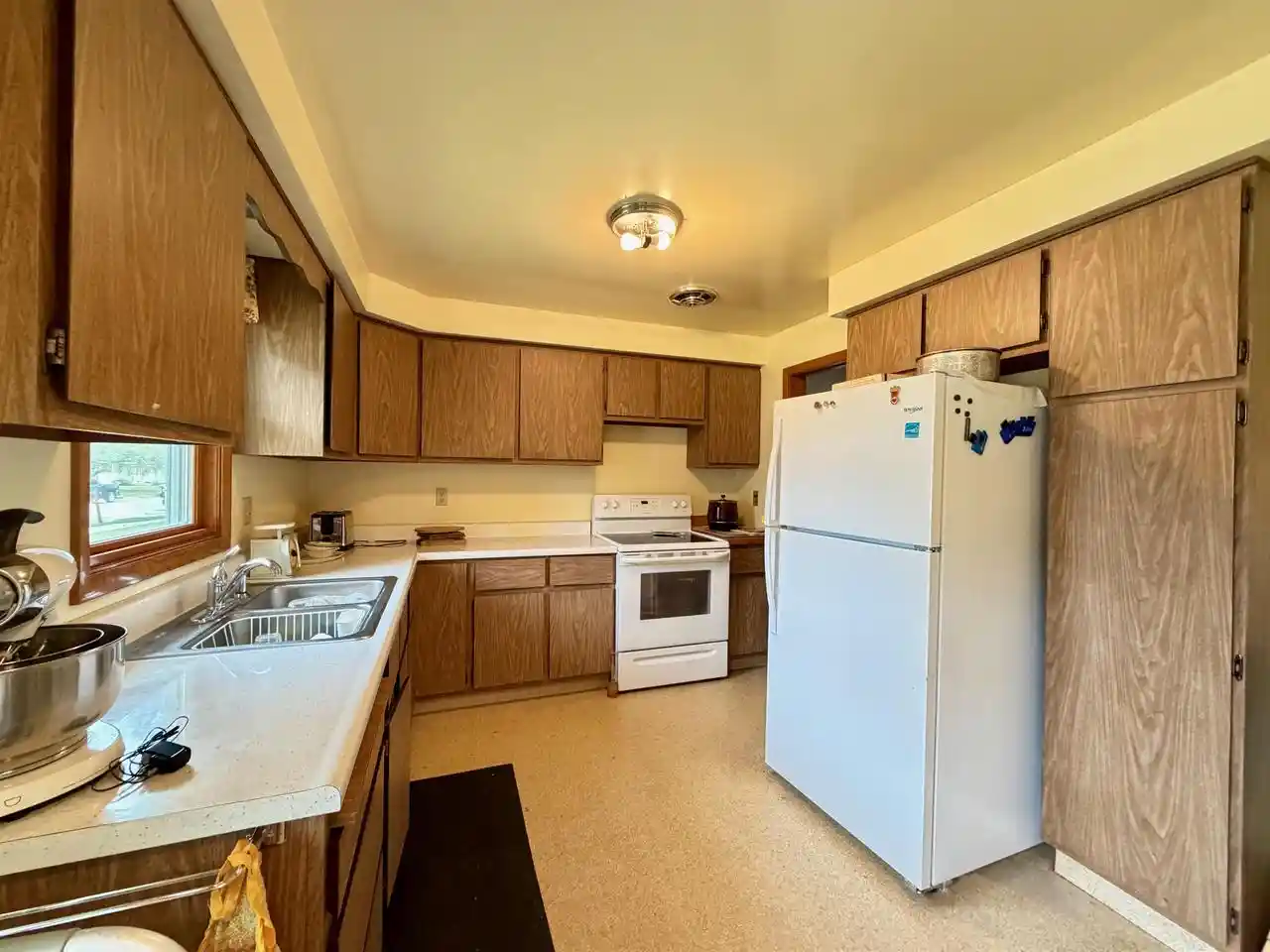 5th image of 970 Evans Street Street, Neenah, WI 54956 | MLS# 50330975