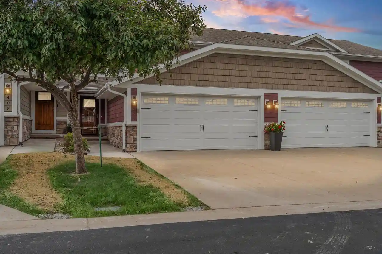 1st image of 406 Coronado Circle Circle, Onalaska, WI 54650 | MLS# 1976054