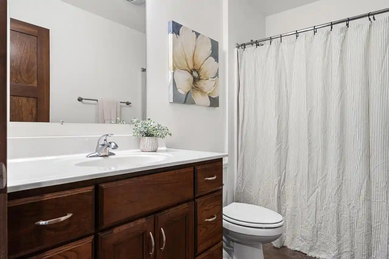 Photo 4 of Single family home for sale at 406 Coronado Circle Circle, Onalaska, WI 54650 | MLS# 1976054 | Listing updated on 2026-10-08