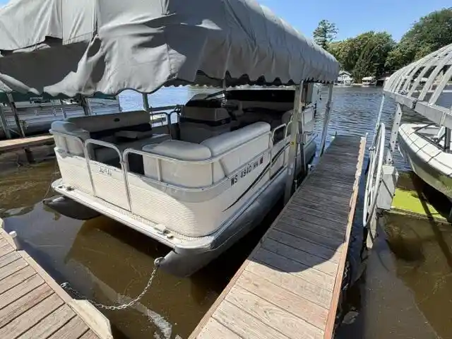 36th image of 240 Marina Court Court #28, Waterford, WI 53185 | MLS# 1976051